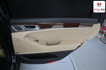 2018 - genesis g80