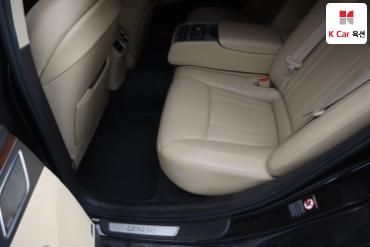2018 - genesis g80