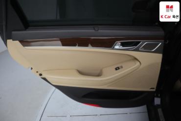 2018 - genesis g80