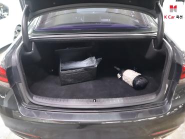 2018 - genesis g80