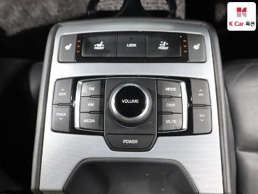 2018 - genesis g80