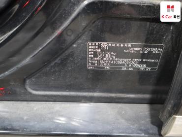 2011 - hyundai grandeur