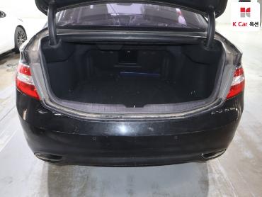 2011 - hyundai grandeur