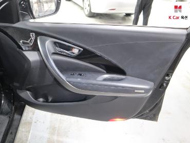 2011 - hyundai grandeur