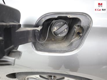 2023 - kia k8