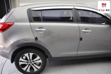 2012 - kia sportage