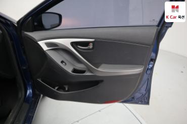 2014 - hyundai avante
