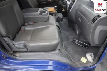 2012 - kia bongo iii