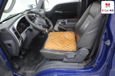2012 - kia bongo iii