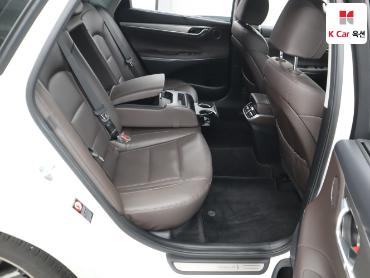 2022 - hyundai grandeur