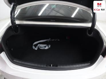 2022 - hyundai grandeur