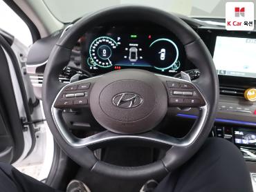2022 - hyundai grandeur