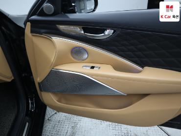 2022 - kia k9