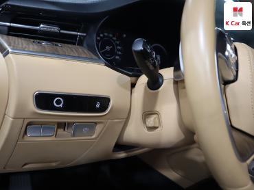 2022 - kia k9