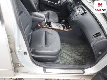 2010 - hyundai grandeur