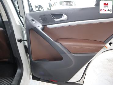 2016 - volkswagen tiguan