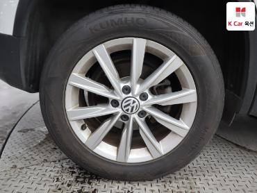 2016 - volkswagen tiguan