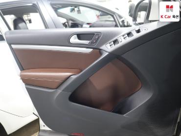 2016 - volkswagen tiguan