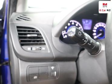 2012 - hyundai accent