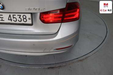 2014 - bmw 3 series