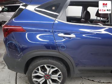 2020 - kia seltos
