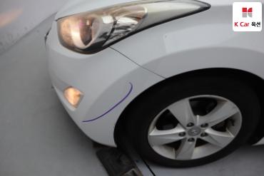 2011 - hyundai avante
