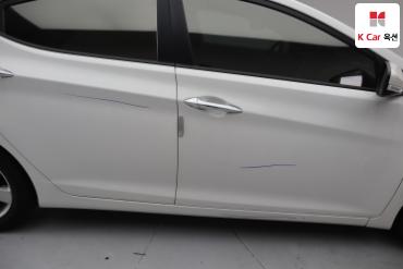 2011 - hyundai avante