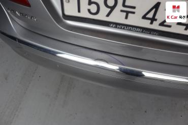 2012 - hyundai bh330