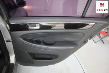 2012 - hyundai bh330