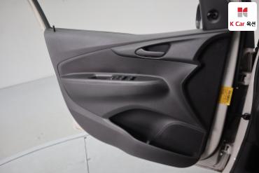 2017 - chevrolet spark