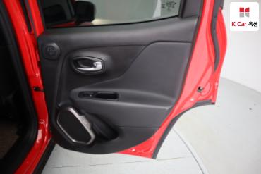 2018 - jeep renegade
