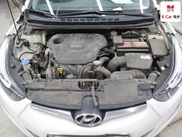 2014 - hyundai avante