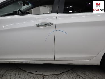 2014 - hyundai avante
