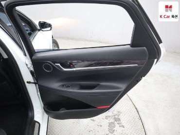 2018 - hyundai grandeur