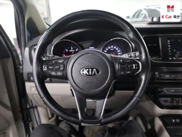 2019 - kia carnival