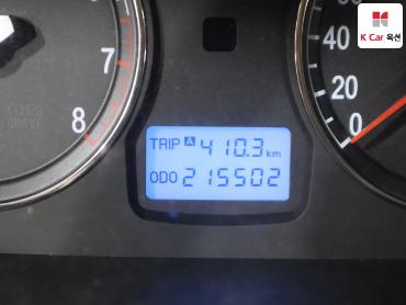 2011 - hyundai grandeur