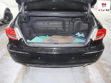 2011 - hyundai grandeur