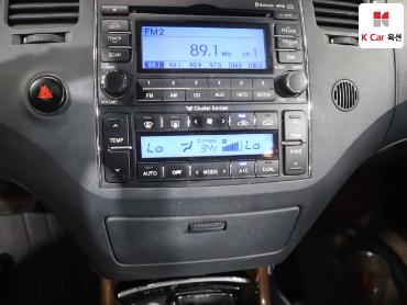 2011 - hyundai grandeur