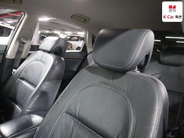 2011 - hyundai grandeur