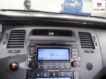 2011 - hyundai grandeur
