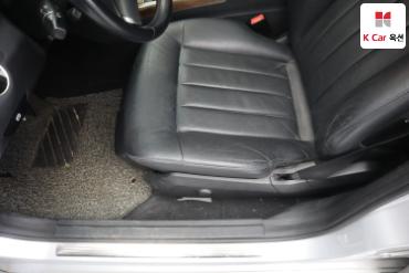 2011 - mercedes-benz e300