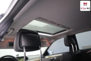 2011 - mercedes-benz e300