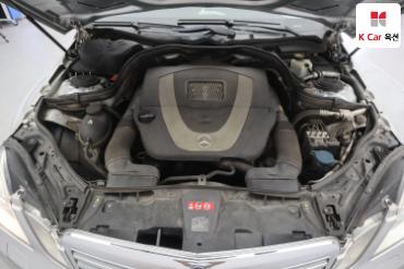 2011 - mercedes-benz e300