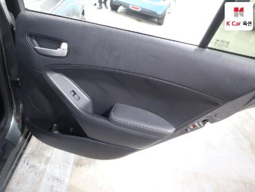 2016 - kia k3