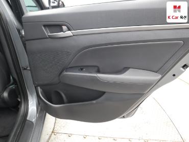 2016 - hyundai avante