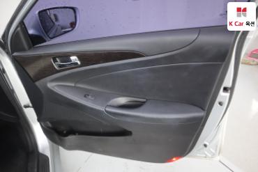 2013 - hyundai sonata