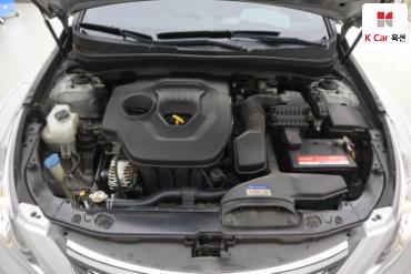 2013 - hyundai sonata
