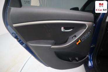2012 - hyundai i30
