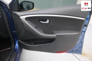 2012 - hyundai i30
