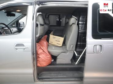 2019 - hyundai grand starex
